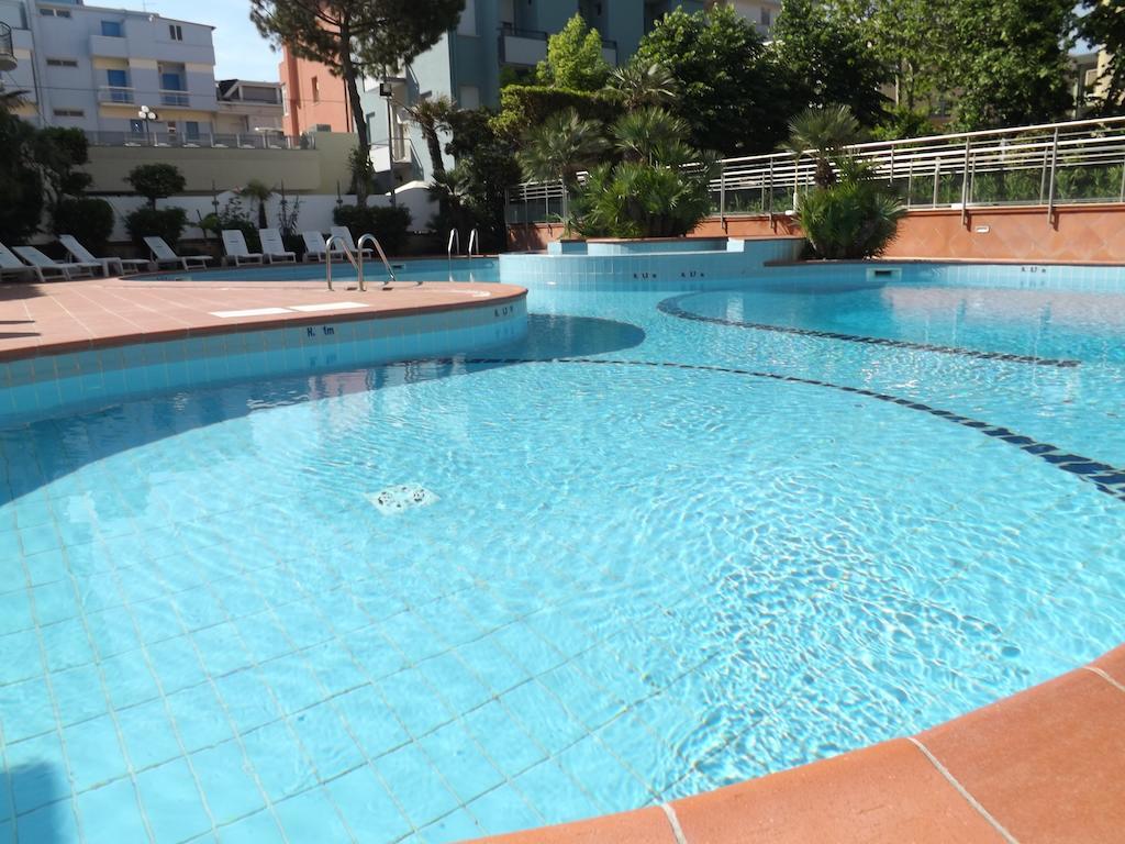 Hotel San Giorgio Savoia Bellaria-Igea Marina Esterno foto