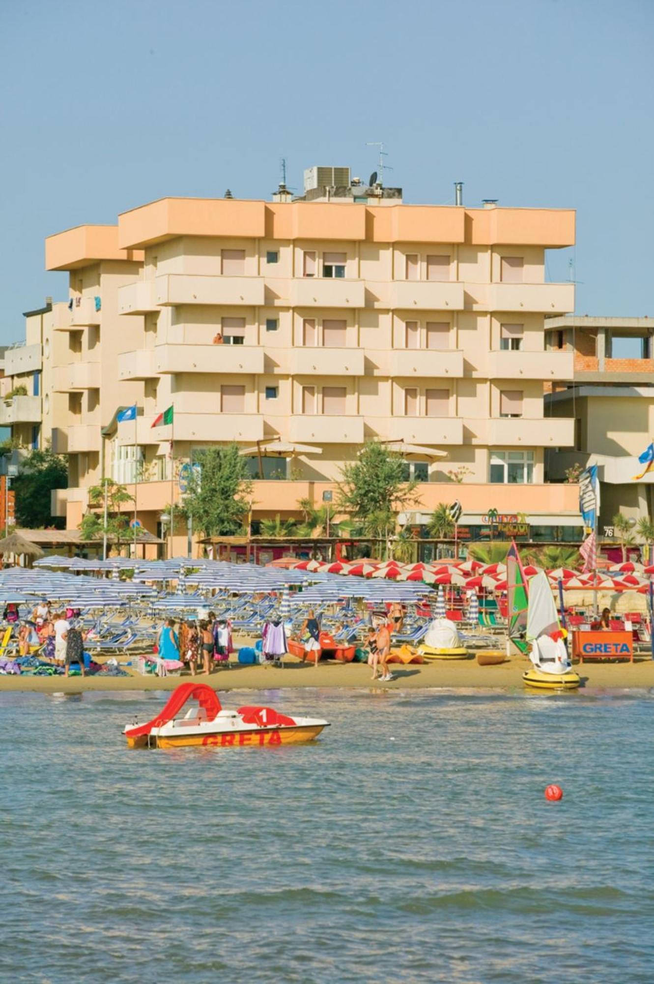 Hotel San Giorgio Savoia Bellaria-Igea Marina Esterno foto
