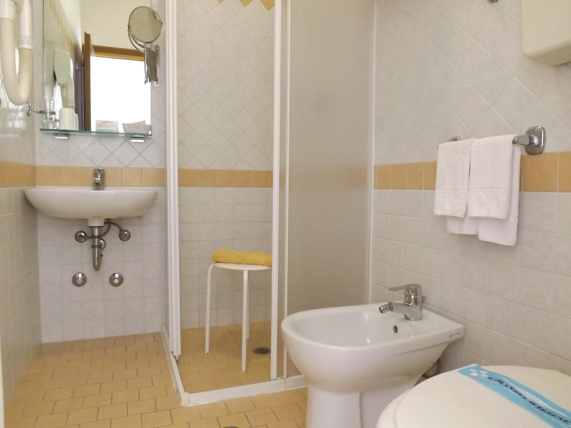 Hotel San Giorgio Savoia Bellaria-Igea Marina Camera foto