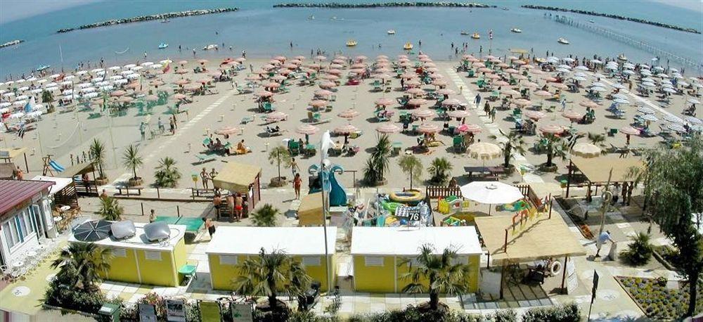 Hotel San Giorgio Savoia Bellaria-Igea Marina Esterno foto