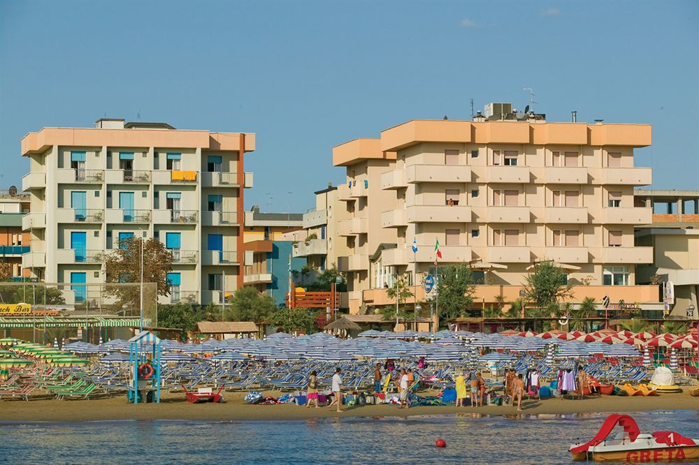 Hotel San Giorgio Savoia Bellaria-Igea Marina Esterno foto