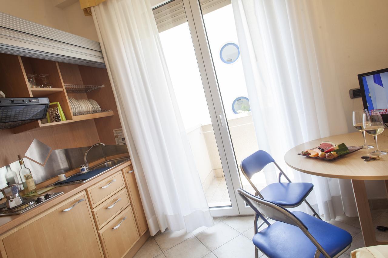 Hotel San Giorgio Savoia Bellaria-Igea Marina Esterno foto