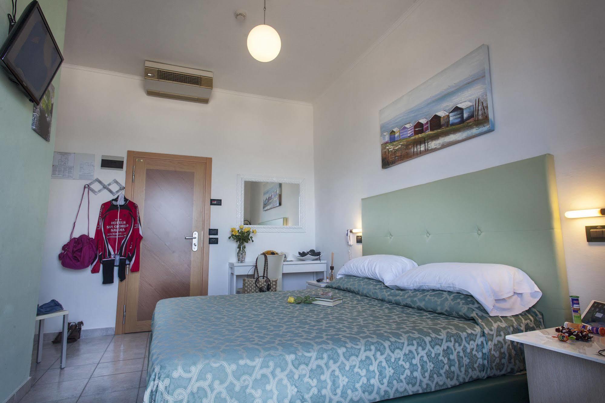 Hotel San Giorgio Savoia Bellaria-Igea Marina Esterno foto